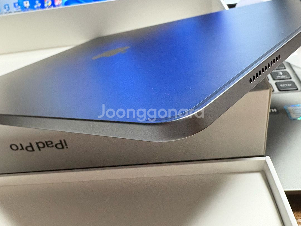 아이패드 프로 12.9 M1 ( 5세대 ) 128GB--4