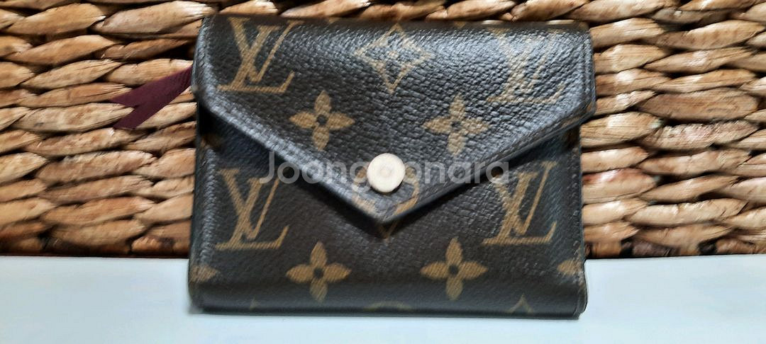 루이비통백 모노그램 반지갑 정품--2