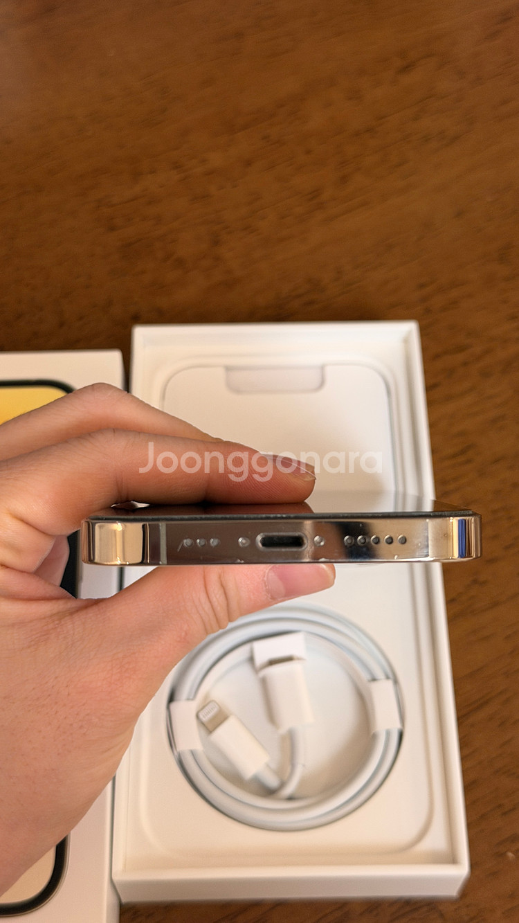 아이폰14 프로 골드 512GB--4