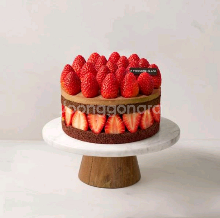 최저가) 투썸플레이스 - 스초생,화이트스초생,딸기생크림,스초생 프레지에 - 타제품 교환가능,투썸오더 가능--4