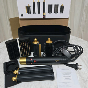 정품 다이슨 에어랩 컴플리트롱 풀박 팝니다.