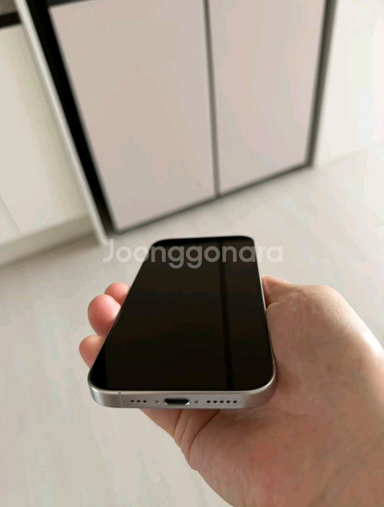 아이폰(iphone) 15프로 256 화이트티타늄--2