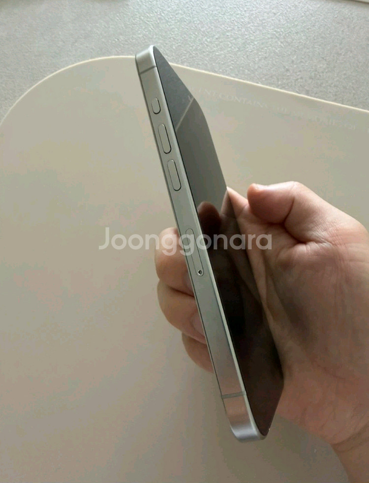 아이폰(iphone) 15프로 256 화이트티타늄--6