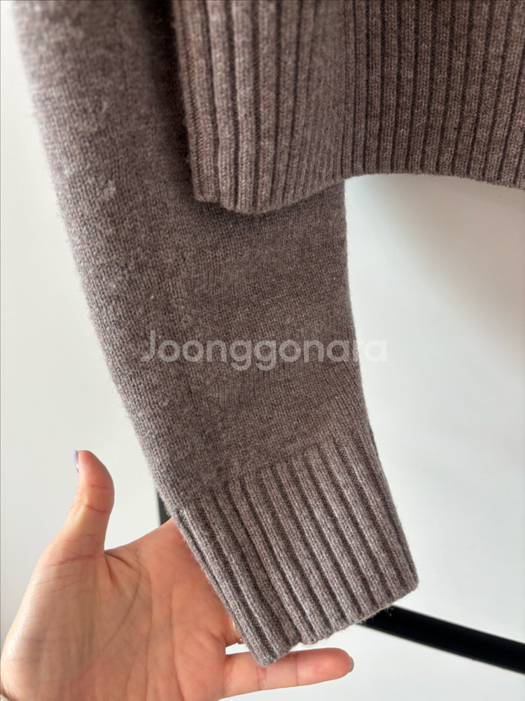 cos 울 니트 가디건 xs 판매해요--6