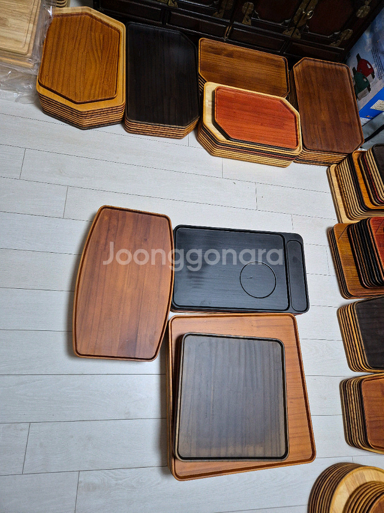 식품관 베이커리 카페 원목 디스플레이 인테리어 플레이팅--1