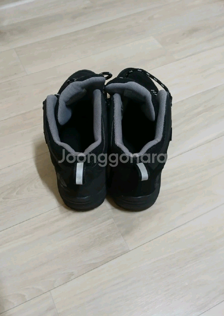 남성신발 네파 올블랙 등산화 겸 운동화--3