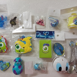 디즈니44미키20 디즈니캐릭터 스트랩 우표 종이액자 판매합니다