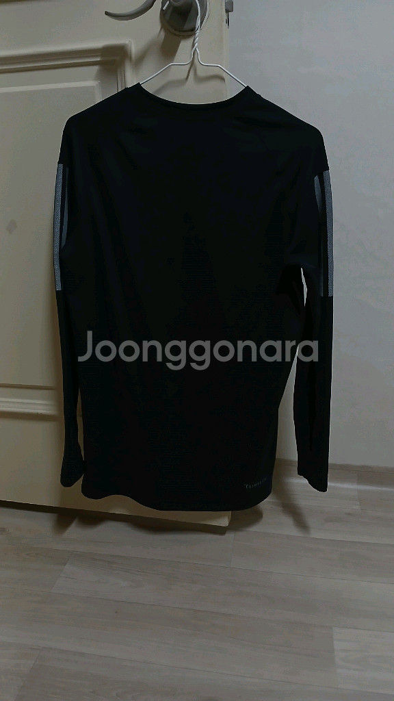남성의류 아디다스 운동복겸 기모 긴팔티--1
