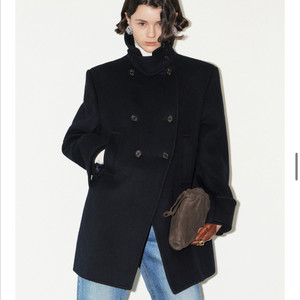 가브리엘리 울넥하프 코트 거의새거 팝니다