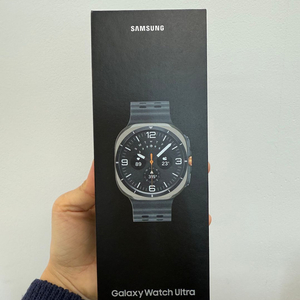 갤럭시워치7울트라 46mm 티타늄실버 (미개봉)