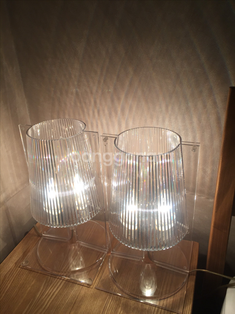 Kartell 테이블 램프 두개--1