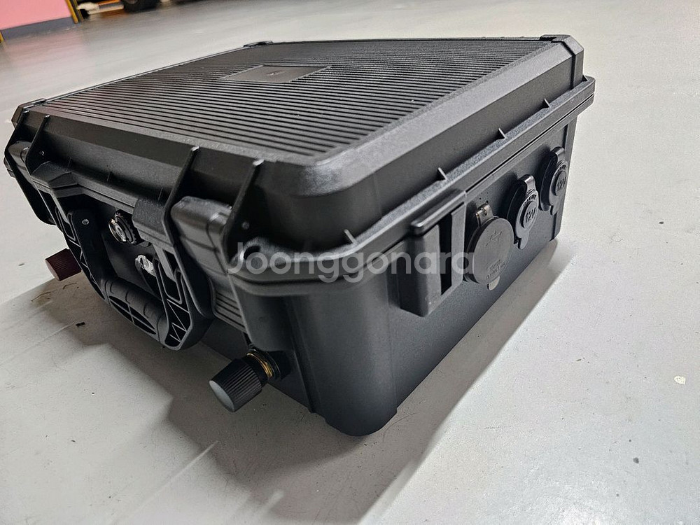 더 컴팩트한 휴대용 인산철 파워뱅크(140Ah)--2