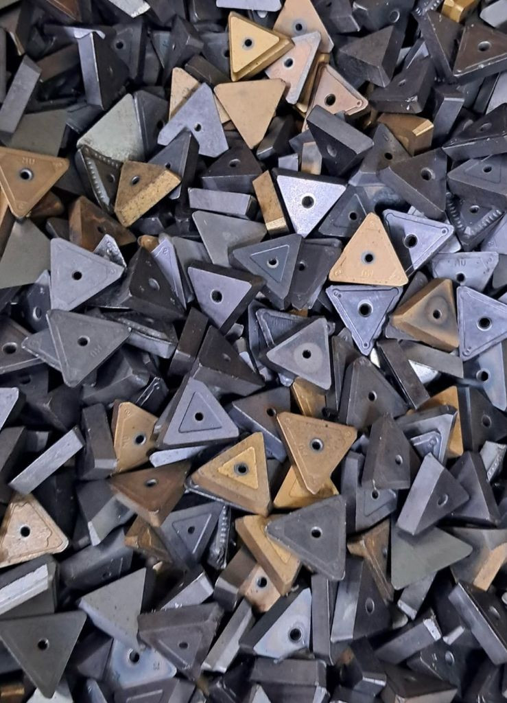 폐초경 . 하이스. 엔드밀. 팁 다 매입합니다 이미지