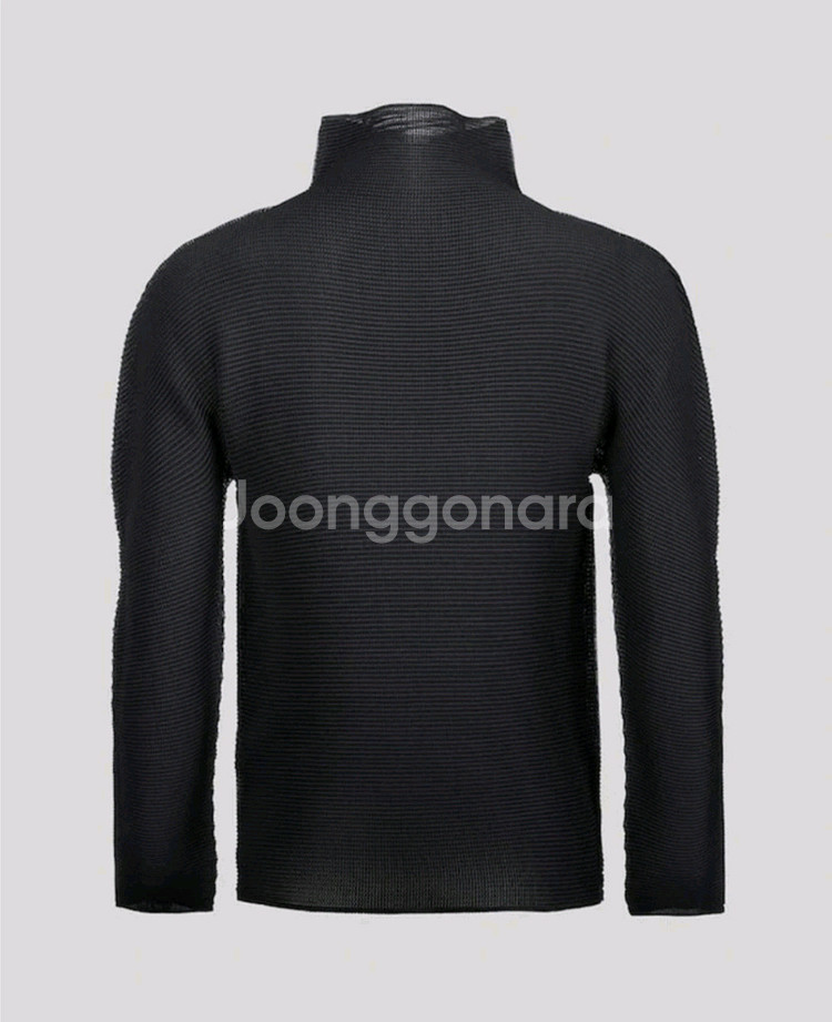 미 이세이미야케 탑 스트레치 플리츠 탑 블랙 F사이즈--0