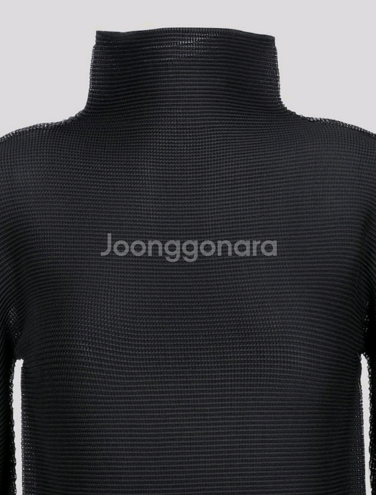 미 이세이미야케 탑 스트레치 플리츠 탑 블랙 F사이즈--2