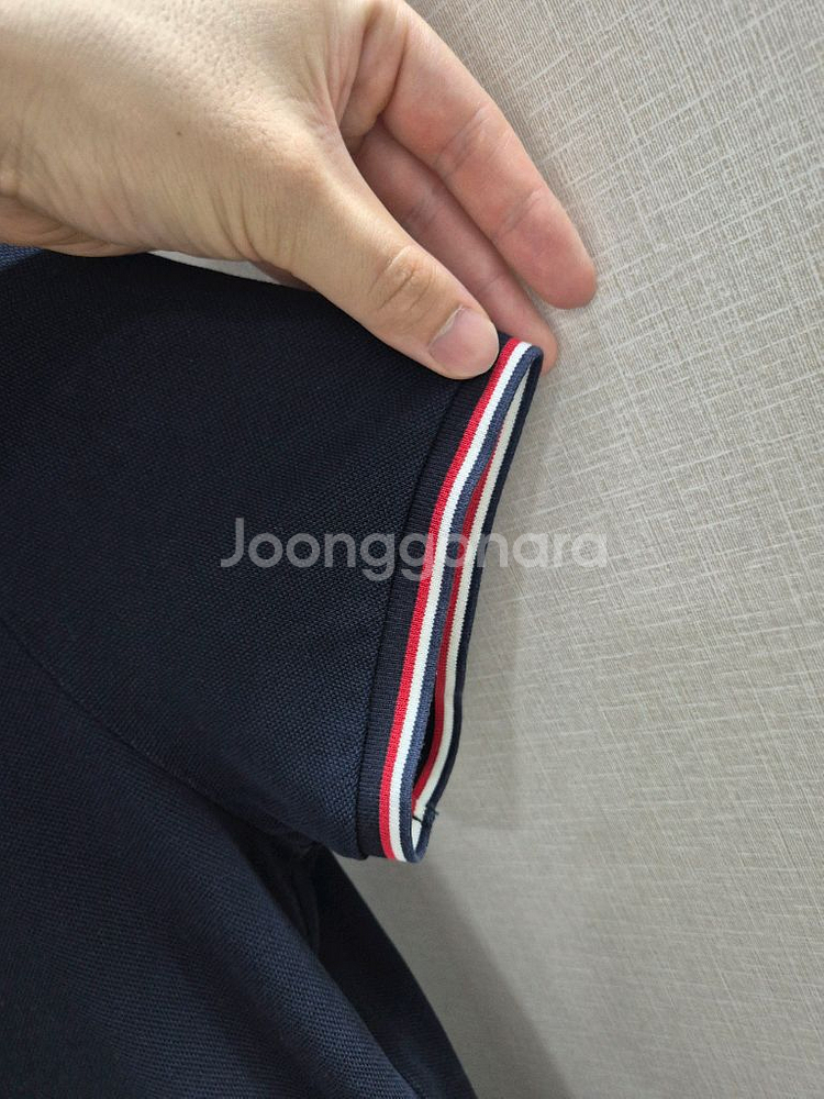 정품 한글택 몽클레어 반팔카라티 L 100--4