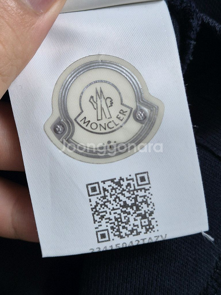 정품 한글택 몽클레어 반팔카라티 L 100--8