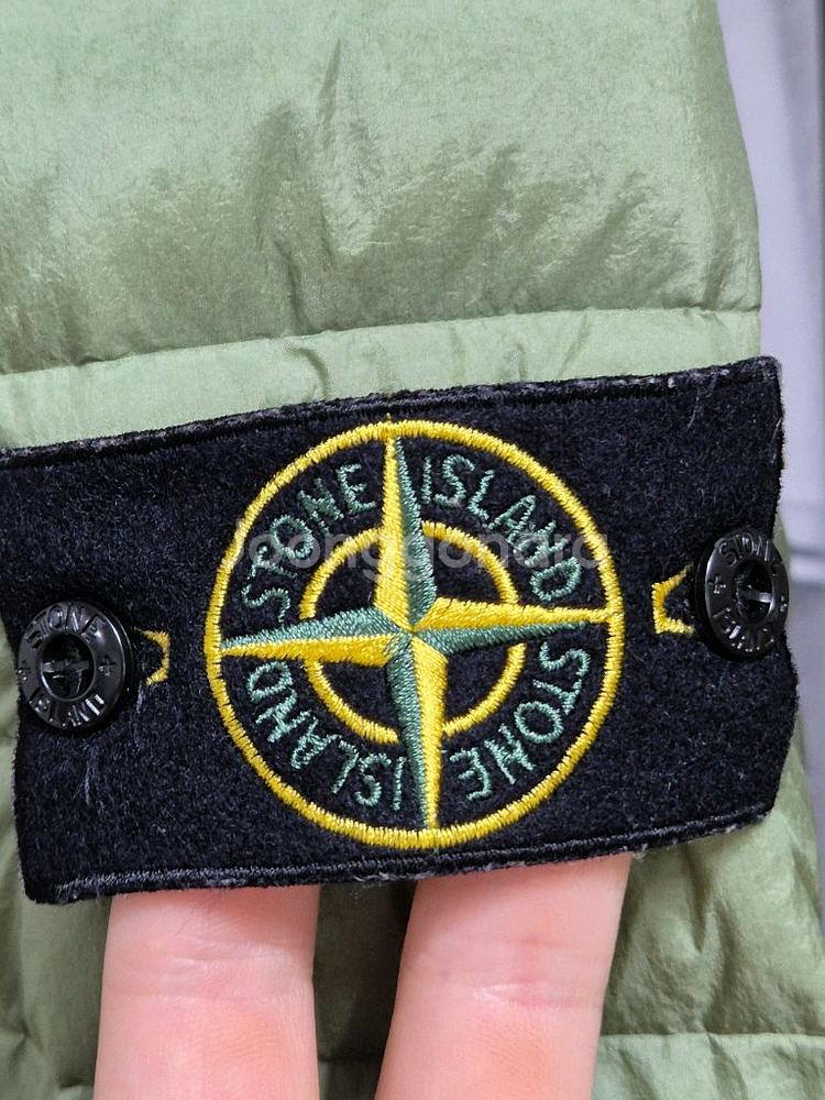 새상품급 스톤아일랜드 경량패딩 105-110XL-XXL--5