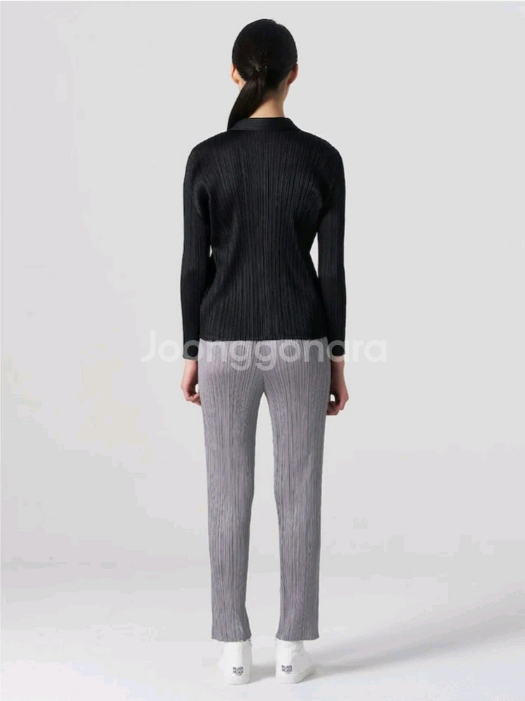 이세이미야케 플리츠플리즈 탑 베이직 셔츠 탑 블랙 3사이즈--8