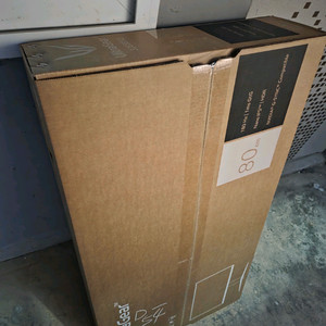 미개봉 lg모니터 울트라기어 32GS85Q 팝니다