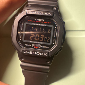카시오 G-SHOCK