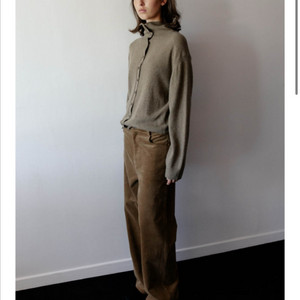 수아마르 하이넥 가디건