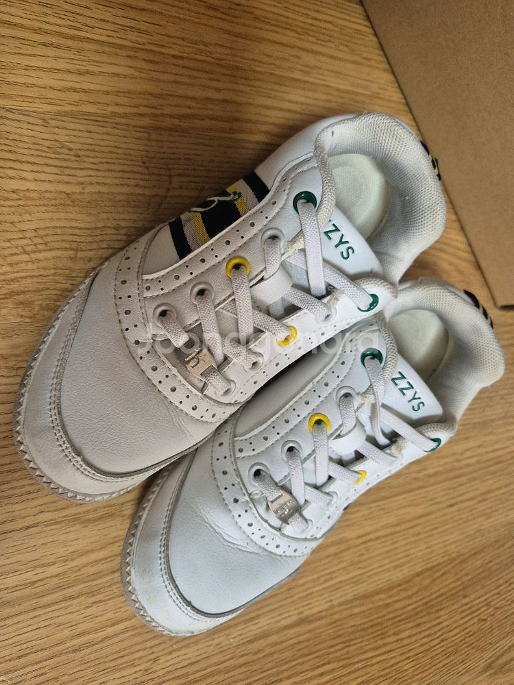 헤지스키즈 운동화(신발) 220사이즈 판매--2