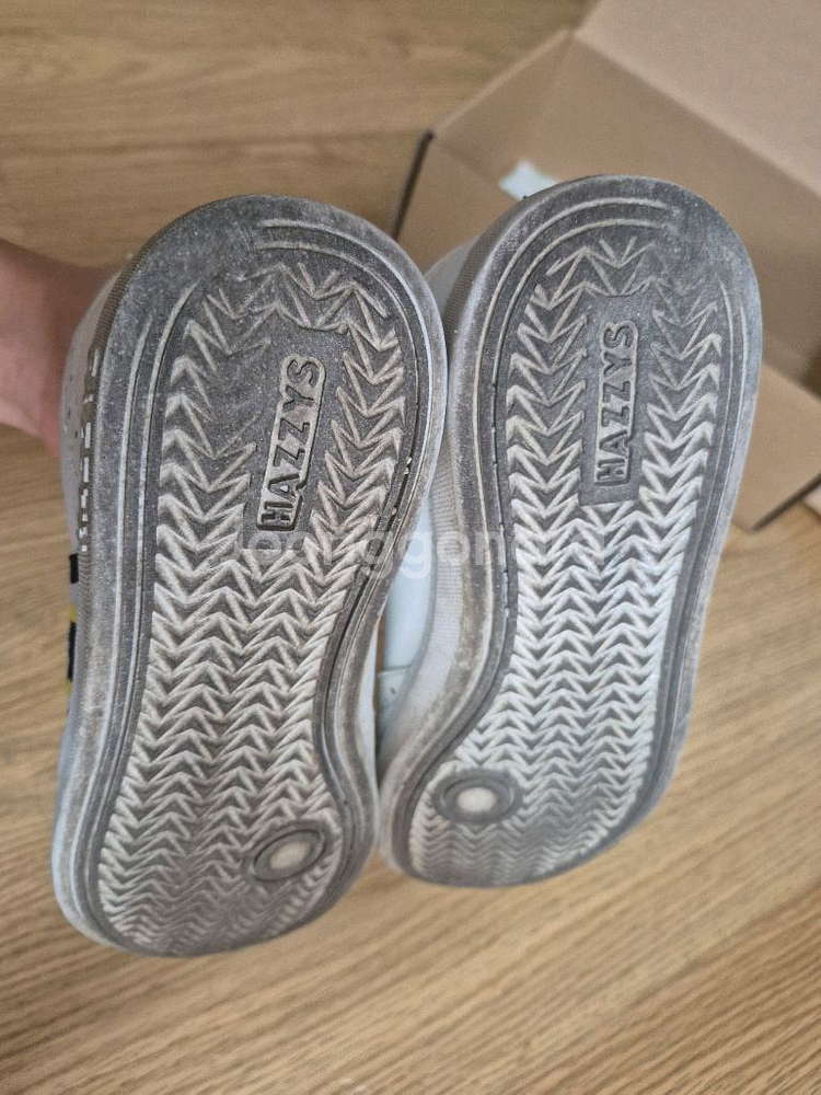 헤지스키즈 운동화(신발) 220사이즈 판매--4