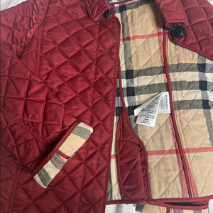 버버리 퀼팅 자켓