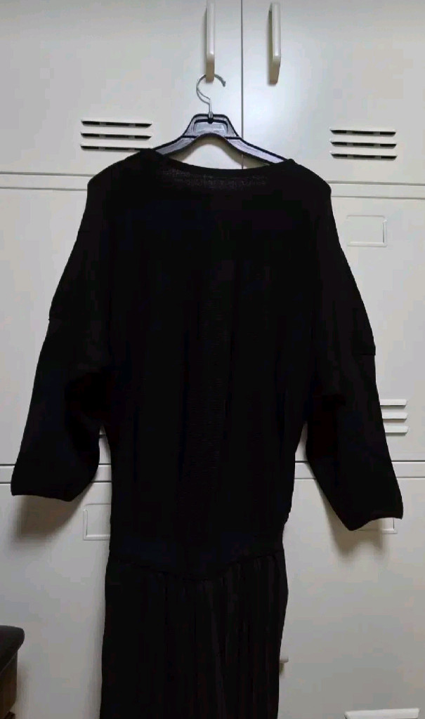 네롤리36 밴딩 플리츠 원피스 - 블랙--5