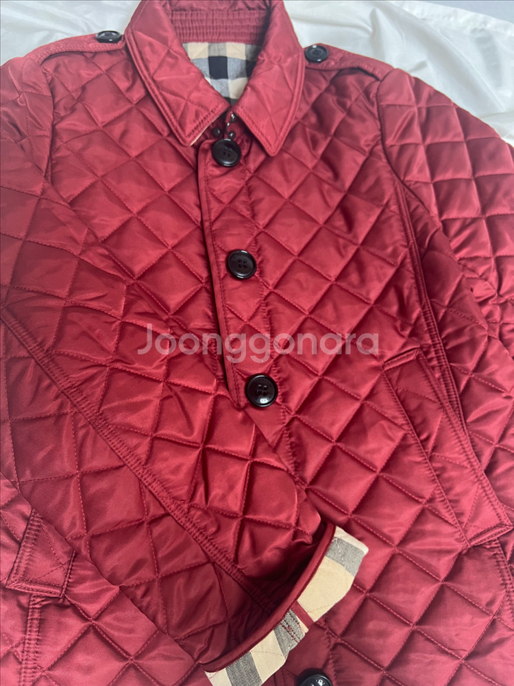버버리 퀼팅 자켓--4