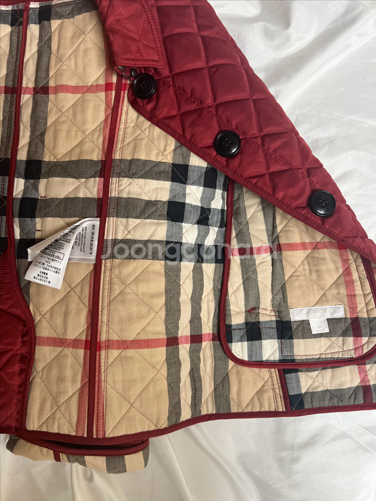 버버리 퀼팅 자켓--5
