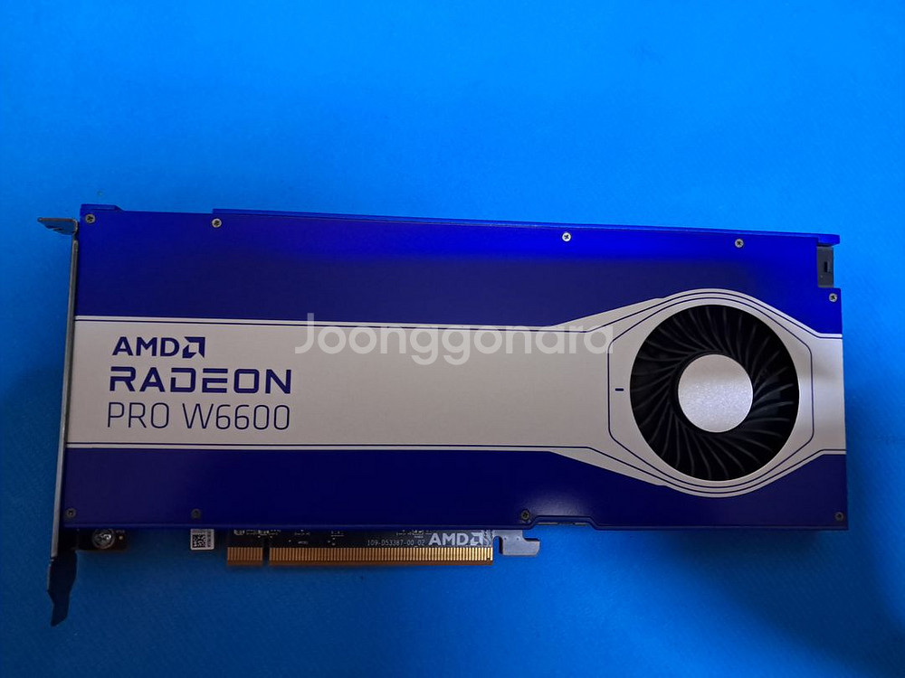 AMD 라데온 PRO W6600 / D6 8G--0