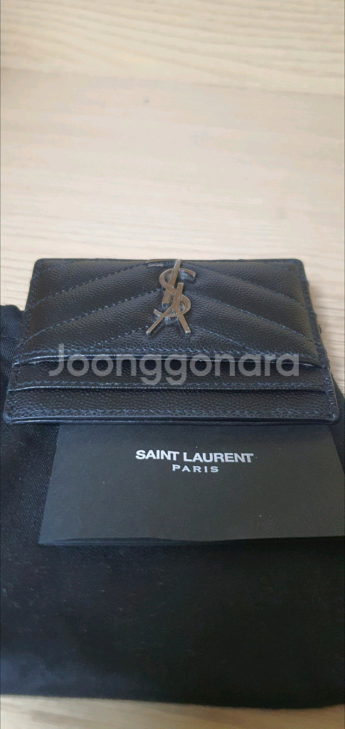 입생로랑 생로랑 카드지갑 은장 정품A급(감정O)구찌프라다루이비통디올고야드샤넬셀린느보테가--8