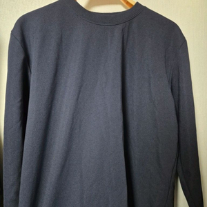 [새제품] 긴팔 겨울 티