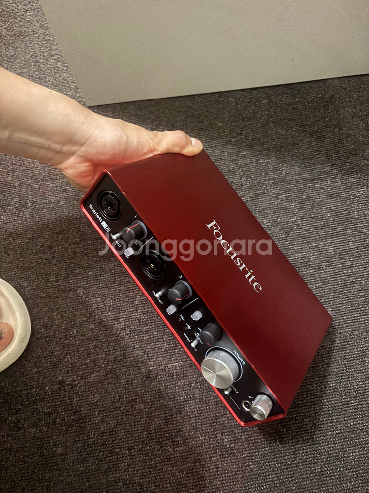 포커스라이트 스칼렛 2i2 2세대--0