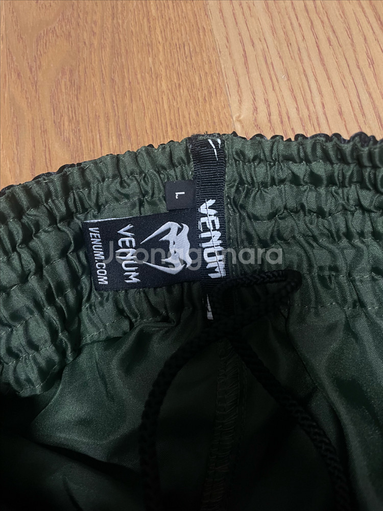 베넘 무에타이 쇼츠 L사이즈팝니다--1