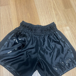 베넘 무에타이 쇼츠 XL팝니다