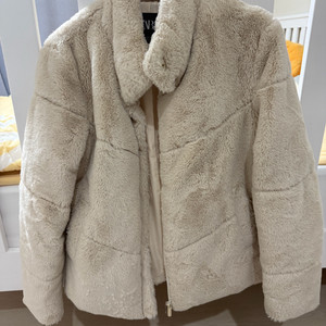 자라 페이크퍼 자켓 xs