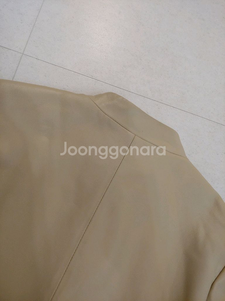 피에르가르뎅 여성 가죽 자켓--6