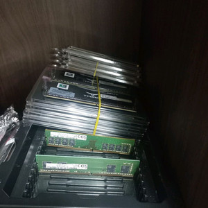 메모리 DDR5 16GB PC5-44800 신품