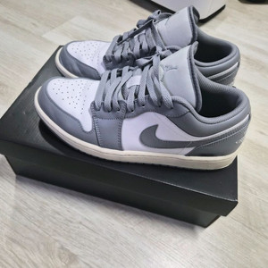 나이키 조던 1 레거시 그레이