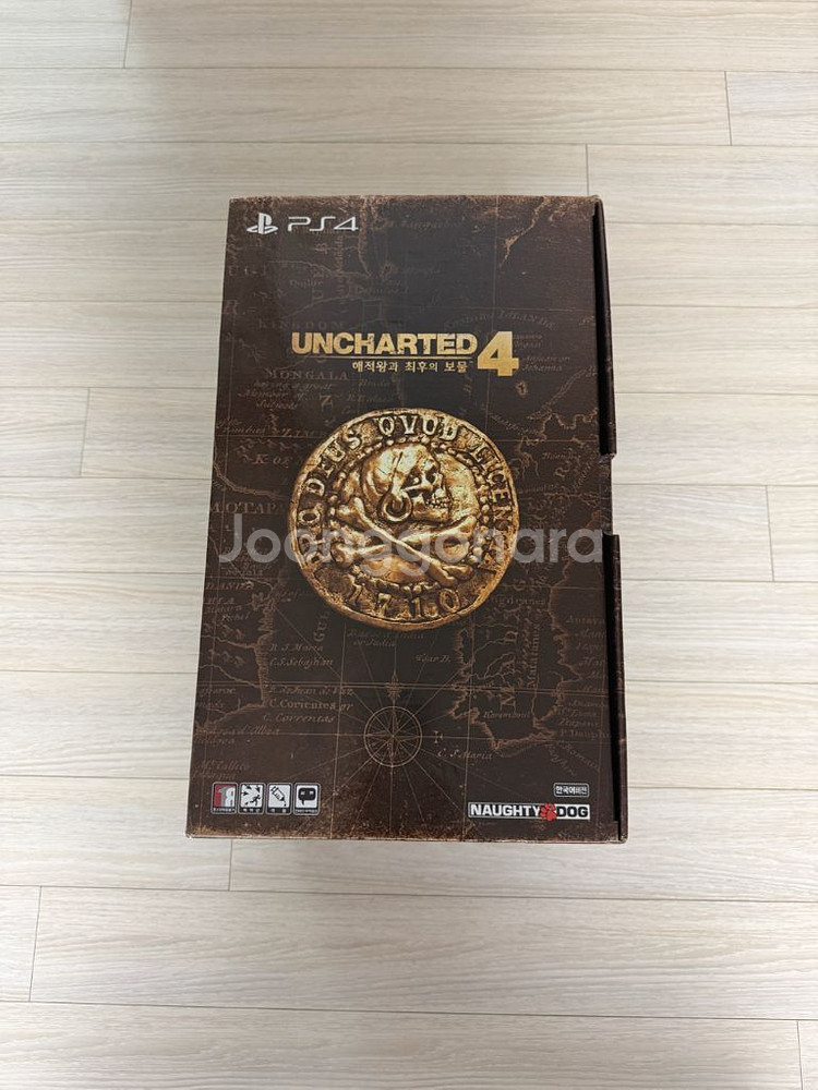 ps4 언차티드4 리버탈리아 컬렉터즈 에디션 미개봉 팝니다.--0