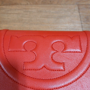 토리버치.ㅡ레드클러치백