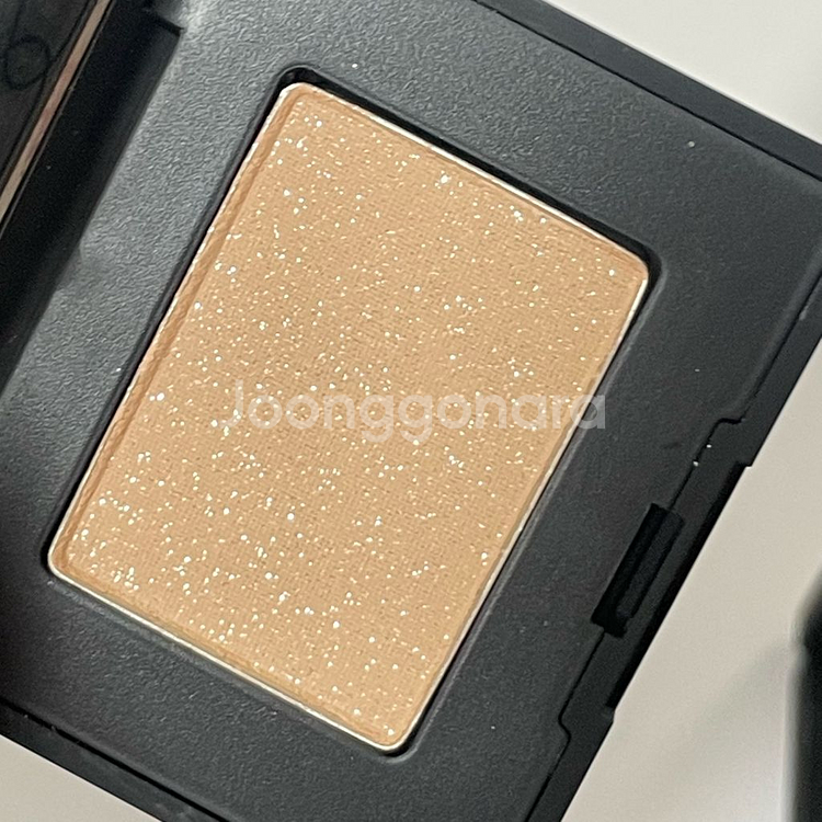 나스 싱글아이섀도우--0