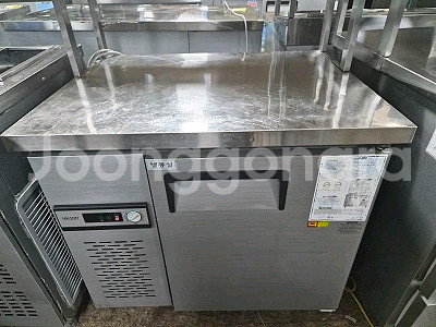 대전세종 테이블냉동고900입니다--0