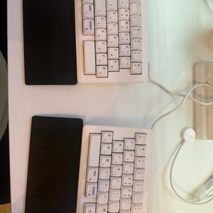 gmk 70 스플릿 키보드, 오테뮤 피치, 라임, 그루브스톤 저소음 코랄 45g