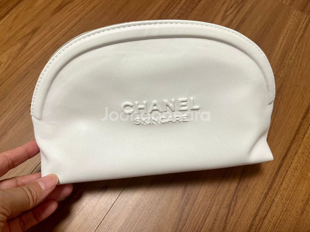 샤넬 스킨케어 화장품 파우치--0
