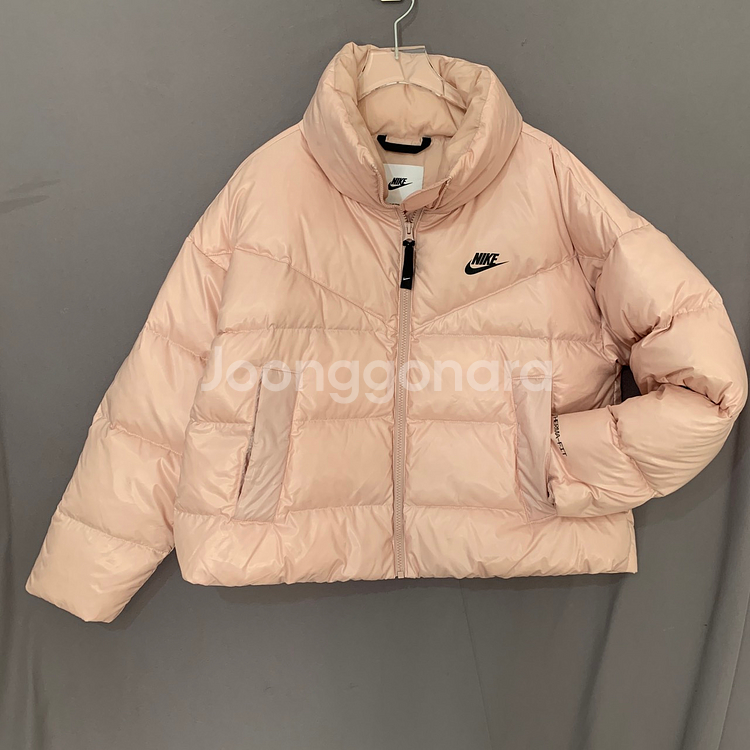 M 나이키 써마핏 시티 덕다운 오리털 핑크 푸퍼 숏패딩--1