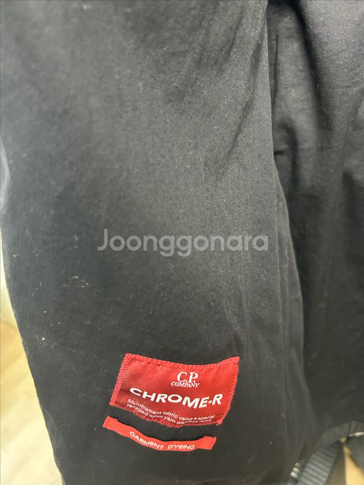 CP컴퍼니 렌즈 와펜오버셔츠 L(103-105) 팝니다--2